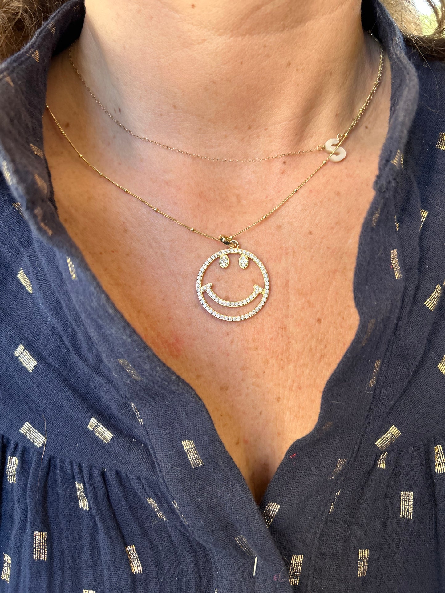 Sparkly smiley face necklace